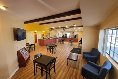 Photo 3 - Days Inn by Wyndham Willcox