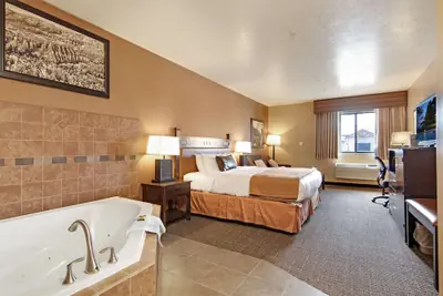 Photo 2 - Best Western Plus Ruby's Inn