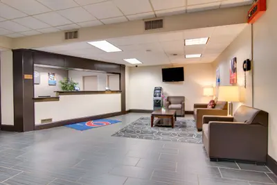 Photo 2 - Motel 6 Clarion, PA
