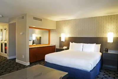 Photo 5 - Hilton Palm Springs Resort