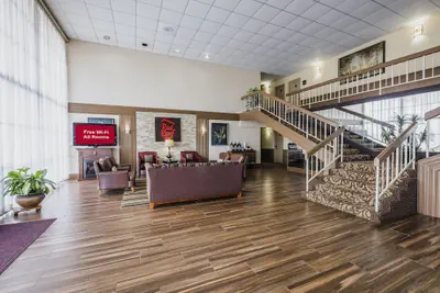 Photo 4 - Red Roof Inn Meridian