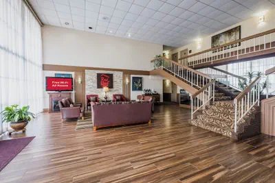 Photo 5 - Red Roof Inn Meridian