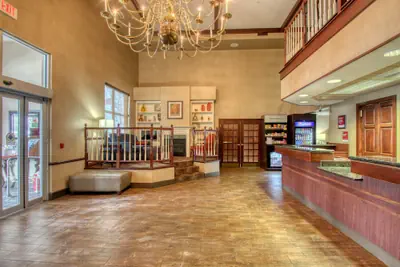Photo 4 - Comfort Suites Madison West - Middleton