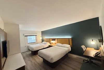 Photo 5 - La Quinta Inn by Wyndham Salt Lake City Midvale
