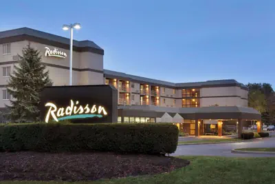 Photo 2 - Radisson Hotel Akron/Fairlawn