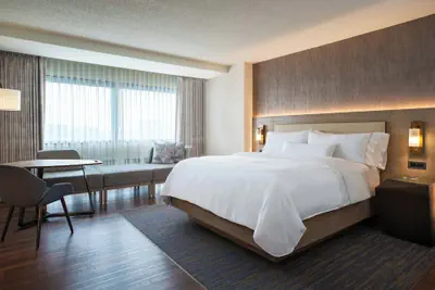 Photo 2 - The Westin O'Hare
