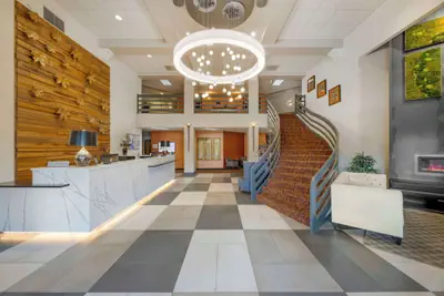 Photo 3 - Best Western Plus Mill Creek Inn