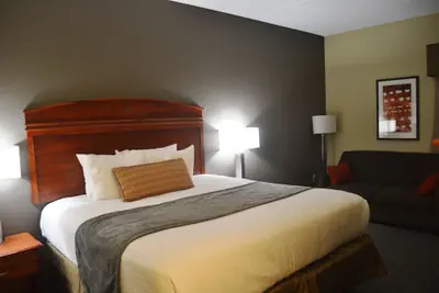 Photo 4 - Best Western Delta Inn