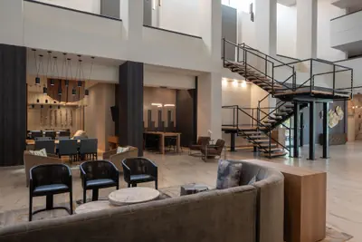 Photo 5 - Mobile Marriott