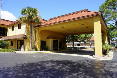 Photo 2 - Fairview Inn and Suites