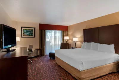 Photo 4 - Best Western Pony Soldier Inn - Airport