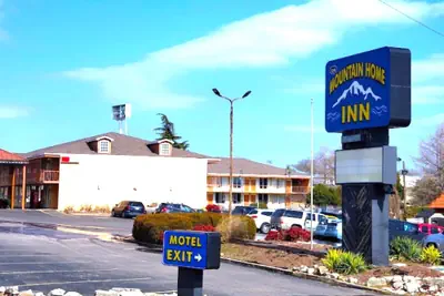 Photo 2 - Mountain Home Inn