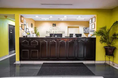 Photo 5 - Quality Inn & Suites near Six Flags - Austell