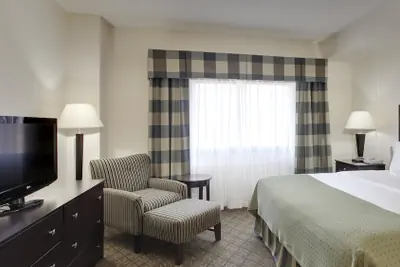 Photo 4 - Holiday Inn Springdale/Fayetteville Area by IHG