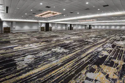 Photo 3 - Holiday Inn Springdale/Fayetteville Area by IHG