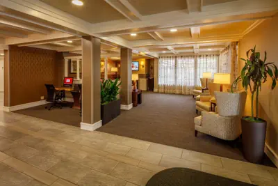 Photo 4 - Red Lion Hotel Bellevue
