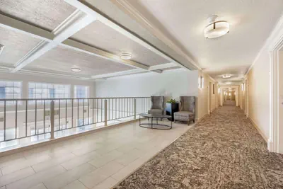 Photo 5 - Best Western Plus Grand Manor Inn