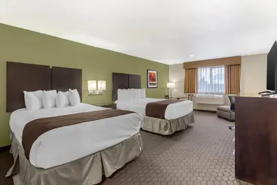 Photo 2 - Best Western Sky Valley Inn