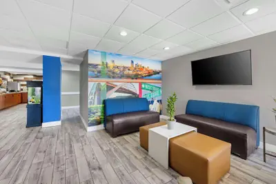 Photo 5 - Quality Inn Clarksville - Exit 11