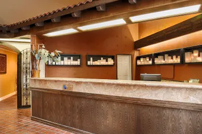 Photo 4 - Best Western El Grande Inn