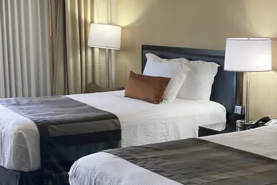 Photo 5 - Wingate by Wyndham Springfield