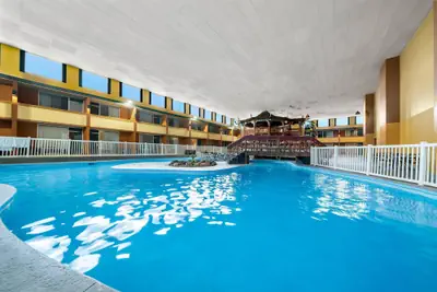 Photo 2 - Clarion Inn and Suites Convention Center Kearney