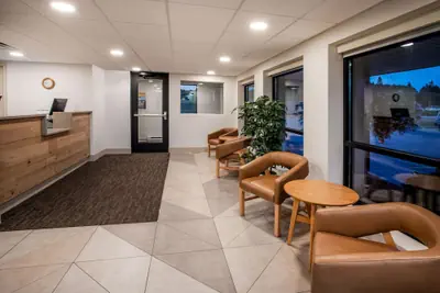 Photo 3 - Days Inn & Suites by Wyndham Duluth by the Mall