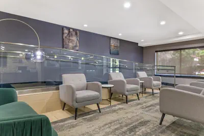 Photo 4 - Best Western Plus Raleigh Crabtree Valley Hotel