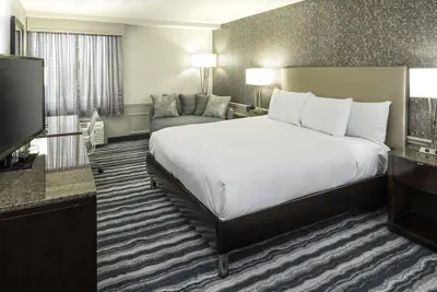 Photo 5 - DoubleTree by Hilton Hotel Wilmington