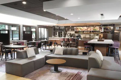 Photo 3 - Courtyard by Marriott Dallas Las Colinas