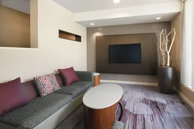 Photo 4 - Courtyard by Marriott Dallas Las Colinas