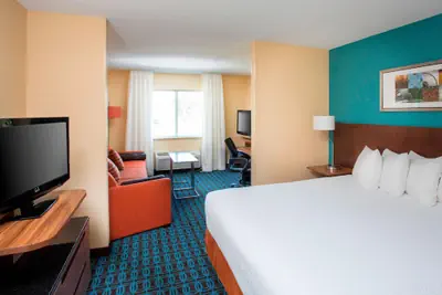 Photo 2 - Fairfield Inn & Suites Terre Haute