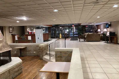 Photo 5 - Quality Inn Somerset