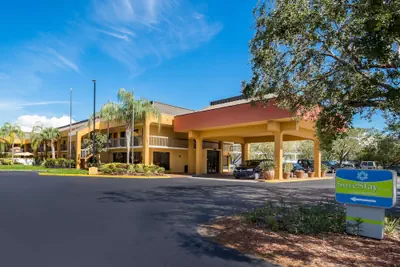 Photo 2 - SureStay Hotel by Best Western St. Pete Clearwater Airport
