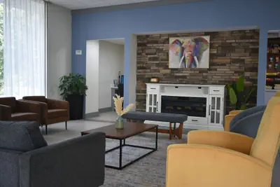 Photo 3 - Best Western Atlanta Cumberland/Galleria Hotel