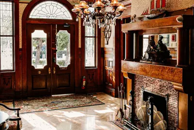 Photo 3 - Amsterdam's Curry Mansion Inn