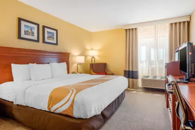 Photo 5 - Quality Inn Pueblo North