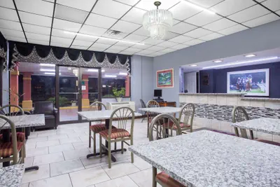 Photo 4 - Knights Inn Aiken