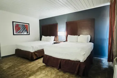 Photo 2 - Alamo Inn & Suites