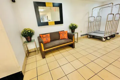 Photo 4 - Motel 6 Milford, CT