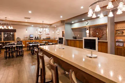 Photo 4 - Best Western Buffalo Ridge Inn