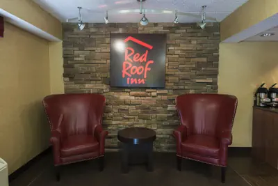Photo 5 - Red Roof Inn Chicago - Joliet