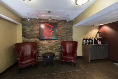 Photo 3 - Red Roof Inn Chicago - Joliet