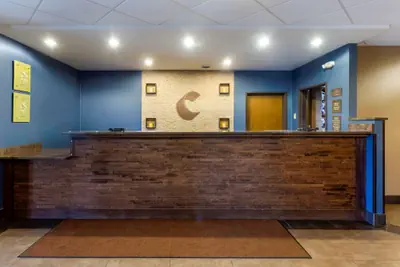 Photo 3 - Comfort Inn Hammond I-94