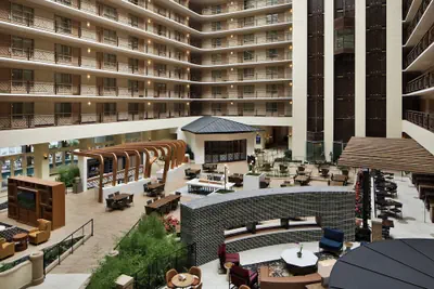Photo 4 - Embassy Suites by Hilton San Francisco Airport Oyster Point