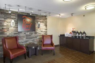Photo 5 - Red Roof Inn Cincinnati - Sharonville
