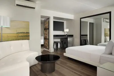 Photo 5 - The Clarendon Hotel & Spa, BW Signature Collection