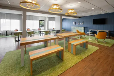 Photo 4 - Spark by Hilton Decatur
