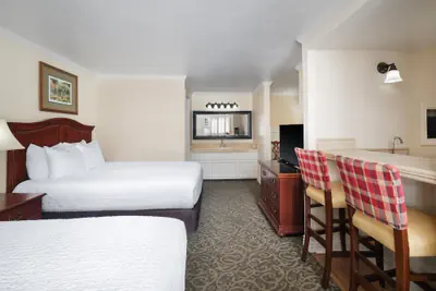 Photo 5 - Best Western Country Lane Inn