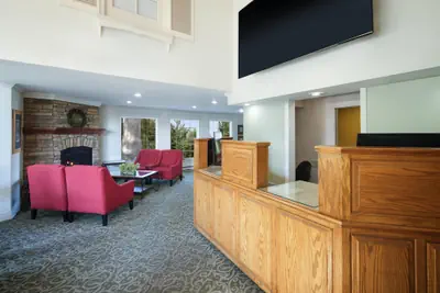 Photo 4 - Best Western Country Lane Inn